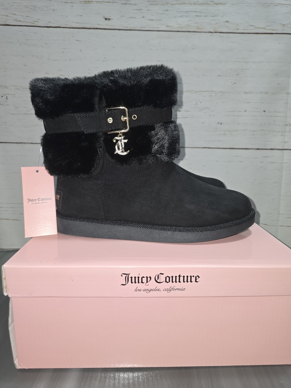 Juicy Couture Koala Faux Fur Cuff Winter Boots Black Buckle Charm Detail size 6